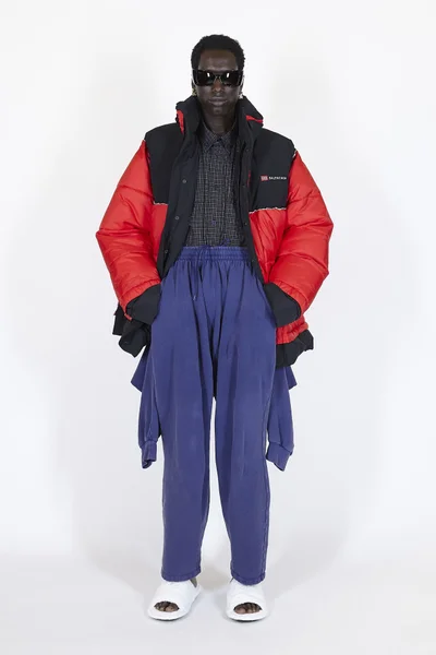 Look 12